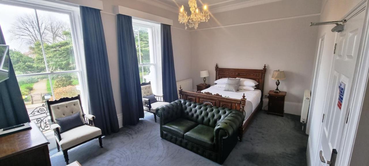 Anglesey Hotel Gosport Extérieur photo